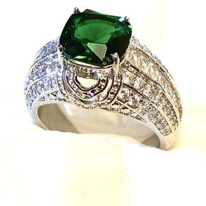 Emerald and cubic in silver